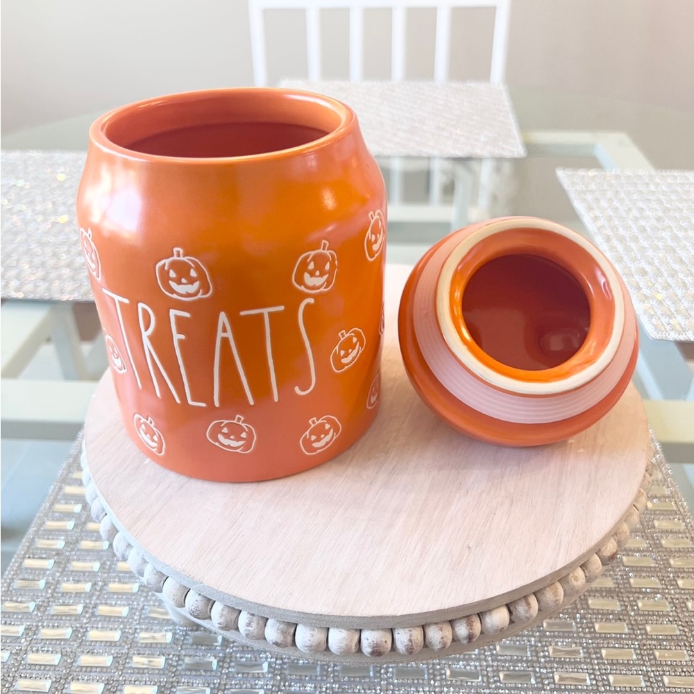 🧡 TREATS Rae Dunn Orange Pumpkin Candy Jar Canister Decor NEW - Picture 4 of 6